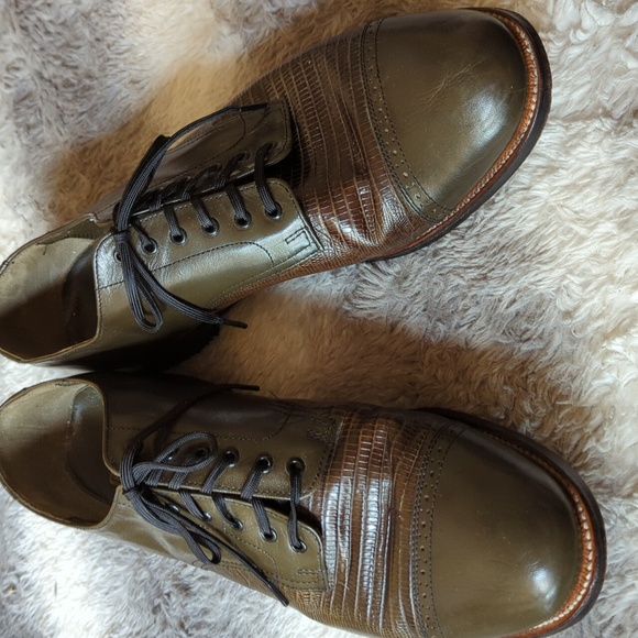 Stacy Adams dress Oxford's shoes. Two-texure - Picture 2 of 5